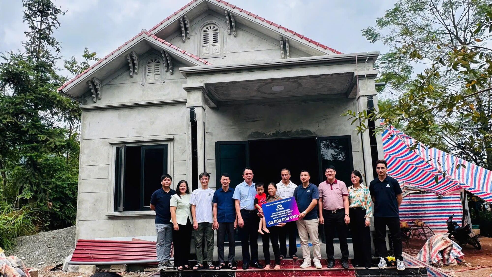 SAVA META CHUNG TAY XÓA NHÀ TẠM, NHÀ DỘT NÁT TẠI CAO BẰNG
